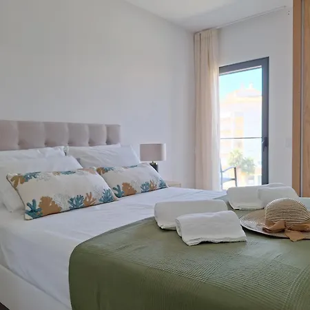 Edificio Da Vinha - Ocean Breeze *