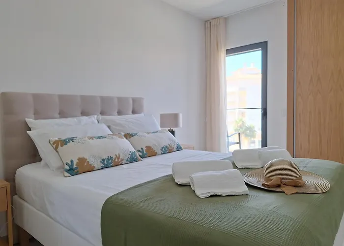 Edificio Da Vinha - Ocean Breeze *