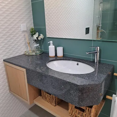 Апартаменты Edificio Da Vinha - Ocean Breeze Армасан-де-Пера