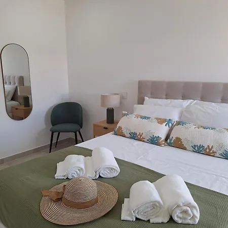 Edificio Da Vinha - Ocean Breeze Армасан-де-Пера